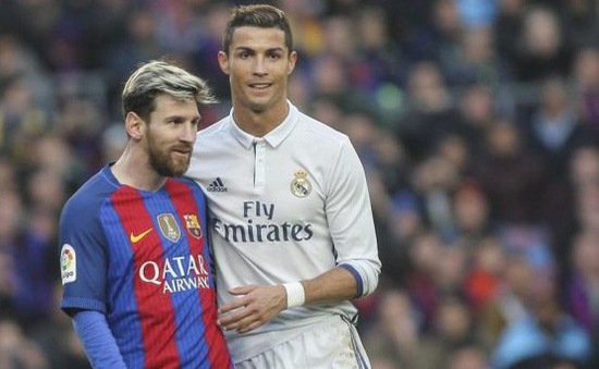 3 điều Ronaldo làm được còn Messi thì không