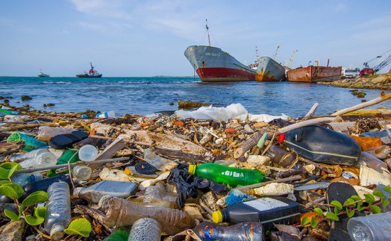LHQ cảnh báo gia tăng ô nhiễm chất thải nhựa trong đại dương