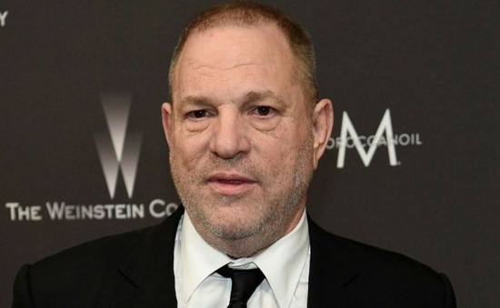 Công ty Weinstein bị kiện sau bê bối tình dục của “ông trùm Hollywood”