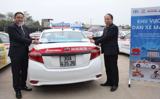 Hà Nội phát động chiến dịch tuyên truyền về an toàn giao thông