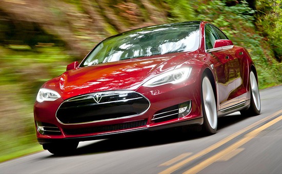 Hãng Tesla thông báo thu hồi xe lỗi
