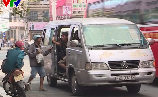 "Xe dù" lộng hành trên đường phố Nha Trang, Khánh Hòa