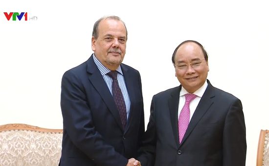 Thủ tướng Nguyễn Xuân Phúc tiếp Đại sứ Chile