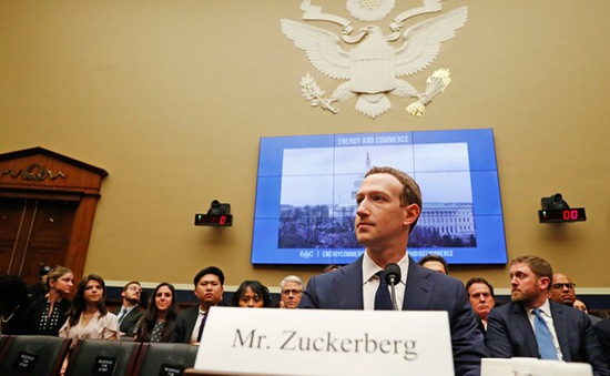 Phiên điều trần thứ hai của Mark Zuckerberg: Nghị sỹ Mỹ yêu cầu Facebook cần hành động nhiều hơn nói