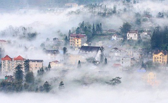 Sương mù rải rác vào buổi sáng ở khu vực từ Thanh Hóa đến TT - Huế