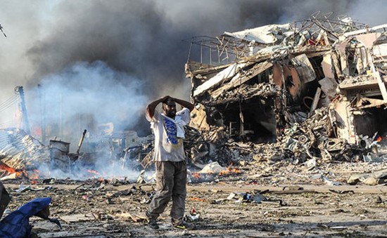 Đánh bom sân vận động ở Somalia, nhiều người chết và bị thương