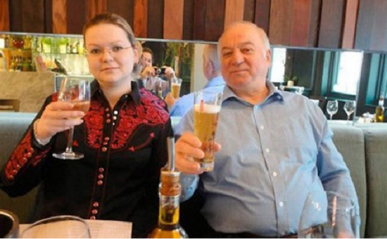 Nga: Hai cha con cựu điệp viên Skripal bị ép phải lưu tại Anh