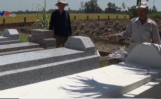 An Giang: Lão nông góp hàng trăm triệu đồng xây nghĩa trang miễn phí