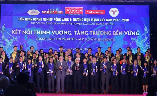 Skyworth Việt Nam được vinh danh tại giải thưởng Rồng Vàng lần thứ 17