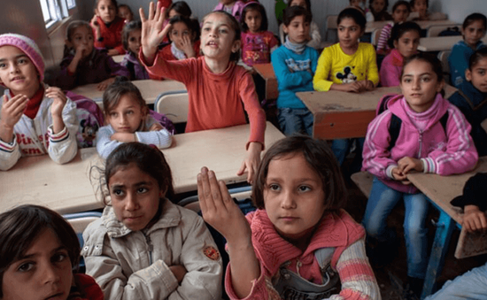 Trẻ em tị nạn Syria ở Lebanon được trở lại trường học