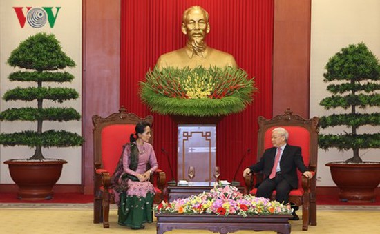 Tổng Bí thư Nguyễn Phú Trọng tiếp Cố vấn nhà nước Myanmar
