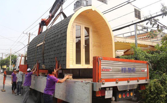 Nhà gỗ mini: Khám phá nhà gỗ mini có thể mang đi mọi nơi | VTV.VN
