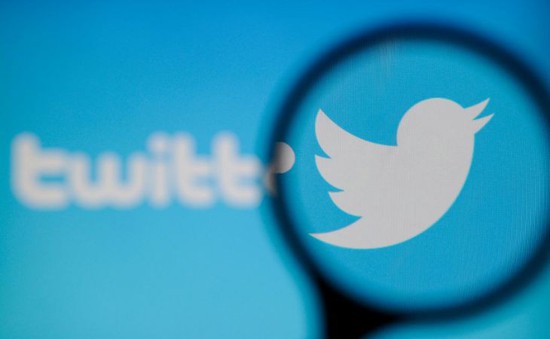 Twitter tạm khóa hơn 1 triệu tài khoản cổ xúy khủng bố