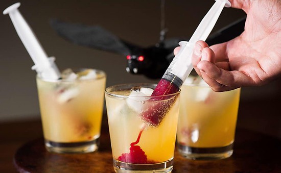 Vocktail - Ly cocktail ảo đánh lừa người uống