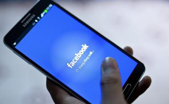 Facebook xóa bỏ 583 triệu tài khoản giả mạo