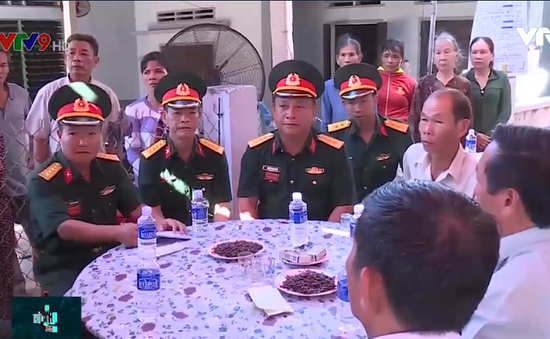 Lãnh đạo tỉnh Bình Định thăm hỏi gia đình “hiệp sỹ đường phố” bị sát hại