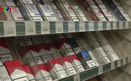 Pháp tăng mạnh thuế thuốc lá để giảm tỷ lệ sử dụng