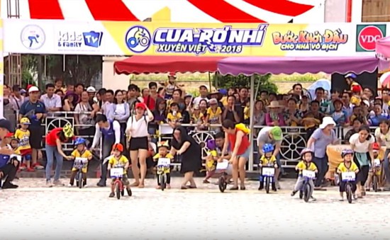 Giải đua xe thăng bằng chuyên nghiệp Cua-rơ Nhí xuyên Việt 2018