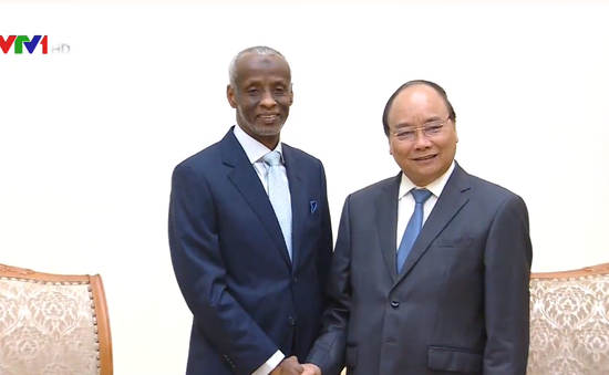 Thủ tướng Nguyễn Xuân Phúc tiếp Đại sứ Sudan