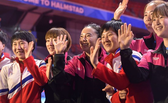 Đội bóng bàn Hàn Quốc - Triều Tiên hợp nhất, thi đấu chung