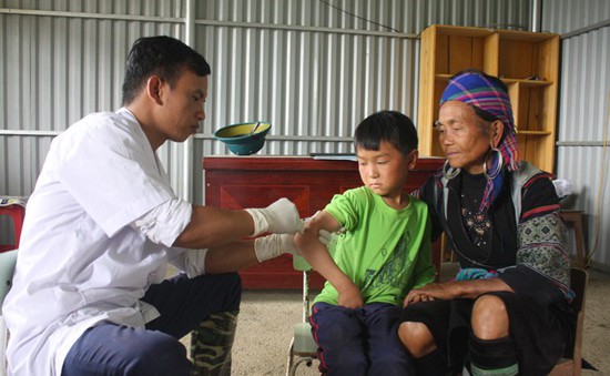 Lào Cai: Tăng cường tiêm vaccine tại bệnh viện
