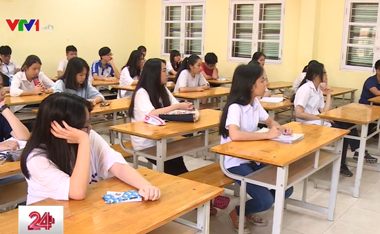 Lượng thí sinh thi vào lớp 10 Hà Nội tăng đột biến: Nhiều em vẫn tự tin