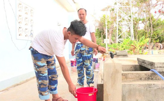 Thị trấn Trường Sa triển khai lắp đặt hệ thống máy lọc nước biển