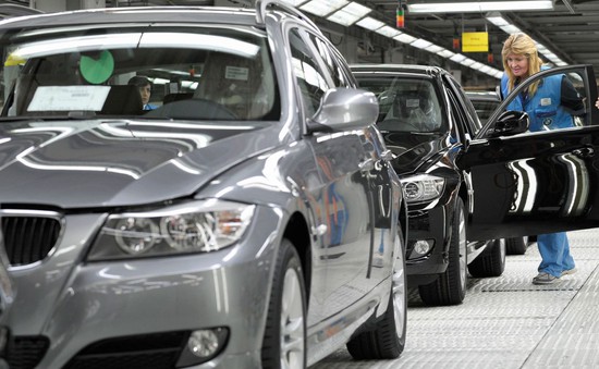 EU cảnh báo Mỹ sẽ chịu hậu quả lớn nếu áp thuế nhập khẩu ô tô