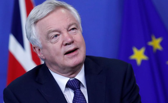 Bộ trưởng phụ trách đàm phán Brexit của Anh bất ngờ từ chức