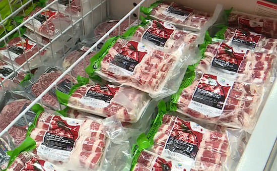 Thịt nhập khẩu tăng đột biến trong tháng 5