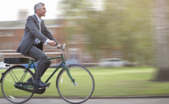 Người bận rộn sử dụng xe đạp: Tốt cho sức khỏe, giảm stress