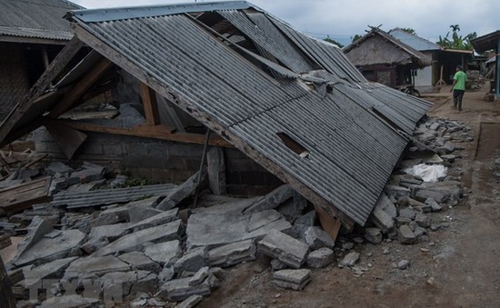 Đảo Lombok, Indonesia nhô cao thêm 25cm sau các trận động đất