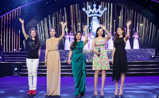 Dàn Hoa hậu Việt Nam cùng nhau khoe giọng ngọt ngào trong đêm Gala kỷ niệm 30 năm
