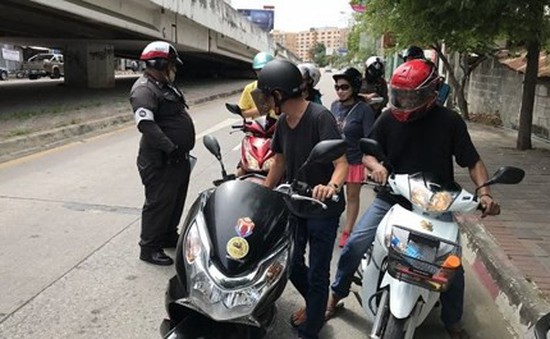 Thái Lan tăng mức phạt với lái xe không có giấy phép