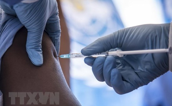 Cảnh báo nguy cơ lây lan virus Ebola ở châu Phi