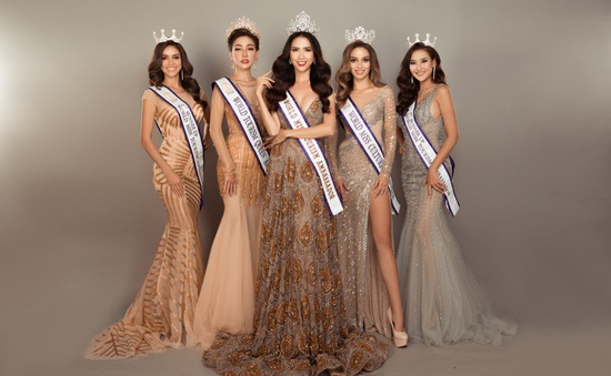Top 5 Hoa hậu Đại sứ du lịch thế giới 2018 đội vương miện khoe đường cong quyến rũ