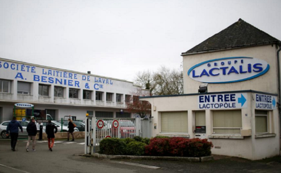 Pháp yêu cầu Lactalis thu hồi toàn bộ sữa nhiễm khuẩn
