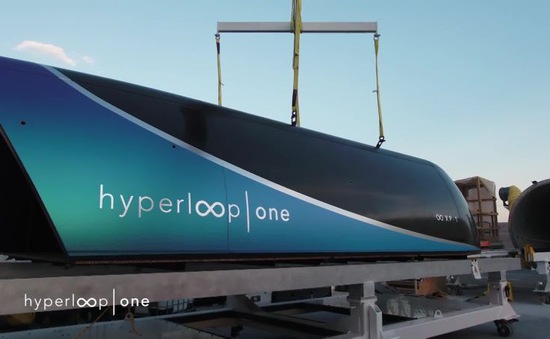 Chính thức thử nghiệm trước công chúng tàu điện từ siêu tốc Hyperloop