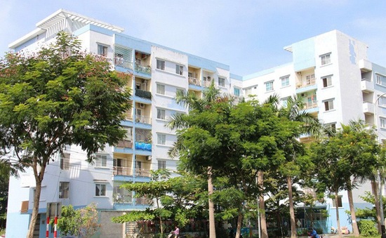 Trao sổ hồng cho gần 900 căn hộ thu nhập thấp tại Đà Nẵng