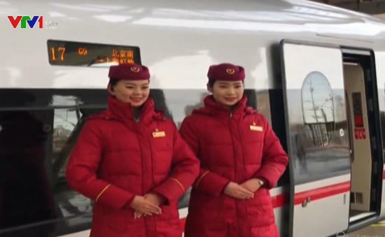 Trung Quốc chính thức đưa vào hoạt động đoàn tàu cao tốc dài nhất