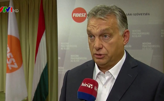 Hungary tuyên bố dùng vũ lực nếu Thổ Nhĩ Kỳ mở cửa cho người tị nạn