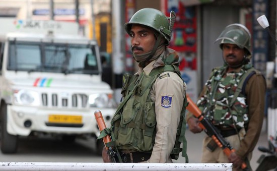 Ấn Độ - Pakistan đụng độ ở Kashmir gây nhiều thương vong