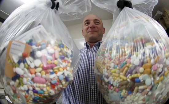 Các hãng dược phẩm Mỹ chi 260 triệu USD dàn xếp bê bối thuốc giảm đau opioid