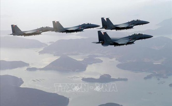 Hàn Quốc - Nga cân nhắc thiết lập đường dây nóng không quân