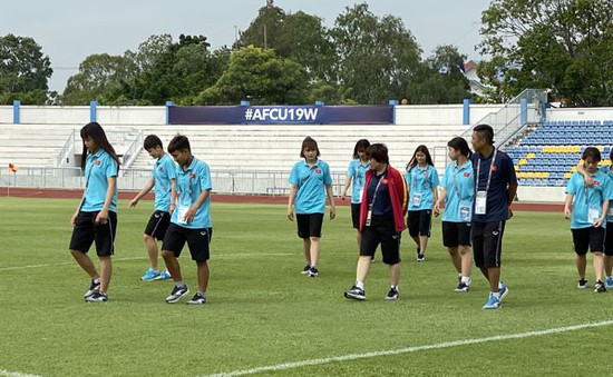 ĐT U19 nữ Việt Nam thoải mái trước trận gặp CHDCND Triều Tiên