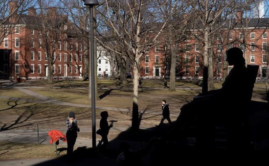 Đại học Harvard thắng vụ kiện nghi chèn ép thí sinh gốc Á