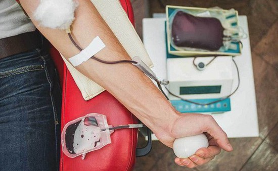 Nhật Bản phát triển máu nhân tạo có thể truyền cho mọi nhóm máu