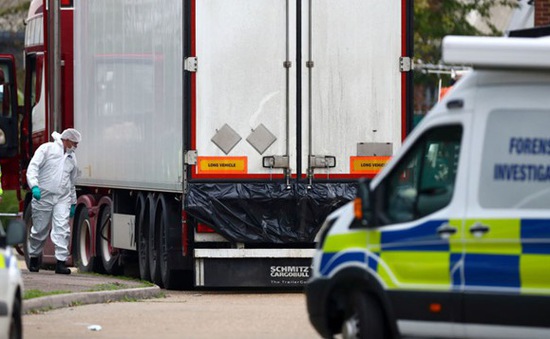 “Kiểm tra kỹ thông tin liên quan vụ 39 người chết trong container tại Anh”