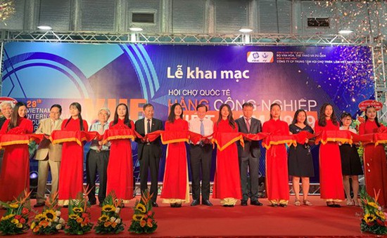 Khai mạc Hội chợ quốc tế Hàng Công nghiệp Việt Nam 2019