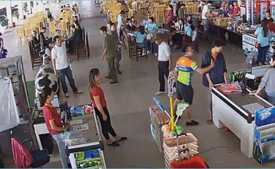 Đình chỉ Thượng úy công an hành hung nhân viên bán hàng ở Thái Nguyên